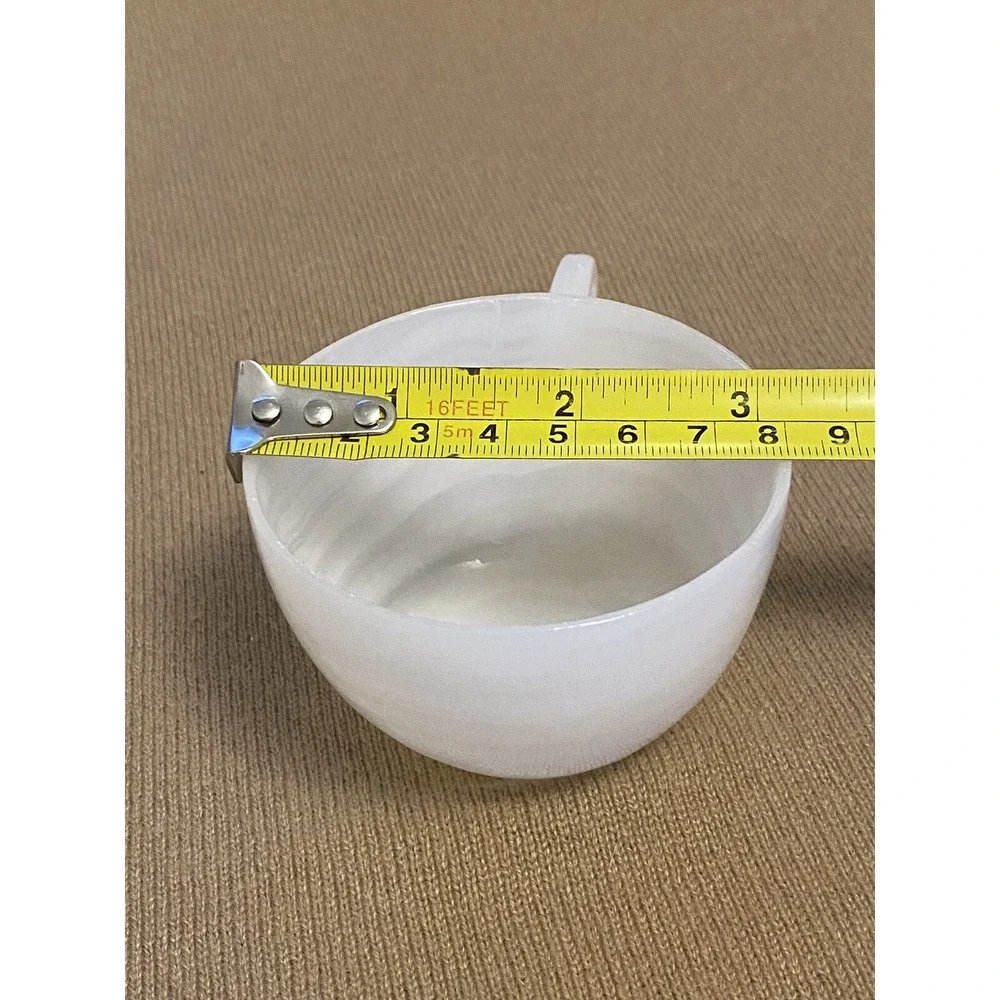 Rare VNTG Hand Crafted/Carved White Banded Onyx Stone Tea Cup 4 Oz Capacity